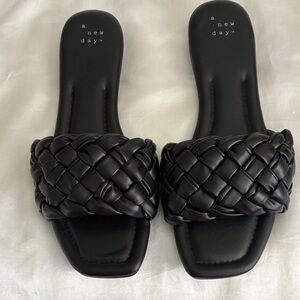 A New Day‎ Black Braided Slide Sandals new never worn size 8